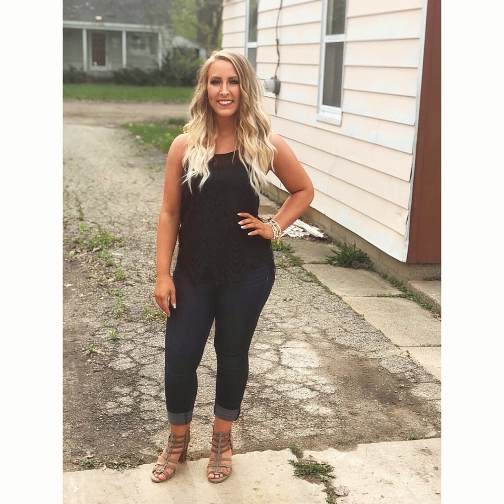 Meet your Posher, Melissa